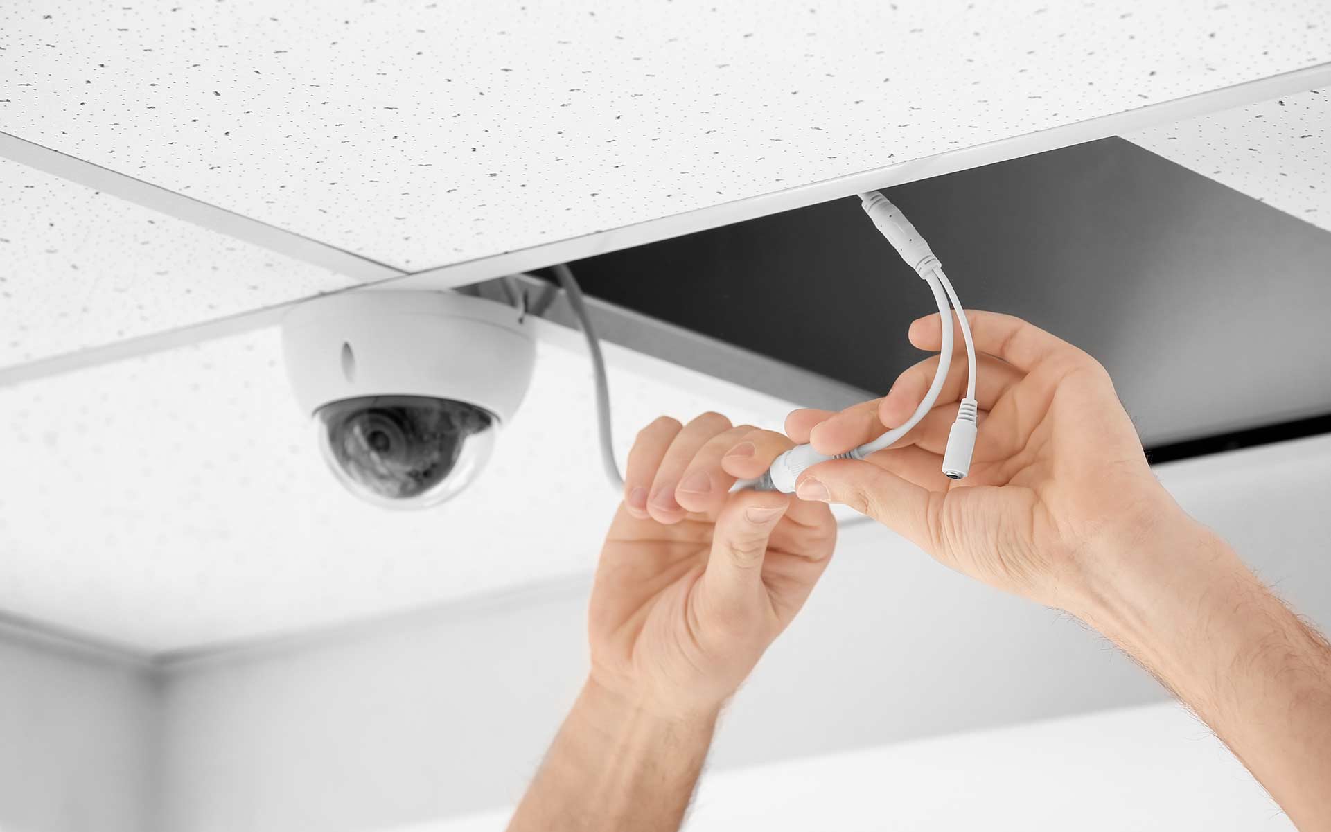 A2B Electrical's electricians can wire up CCTV cameras for properties in Portsmouth and the local area. 